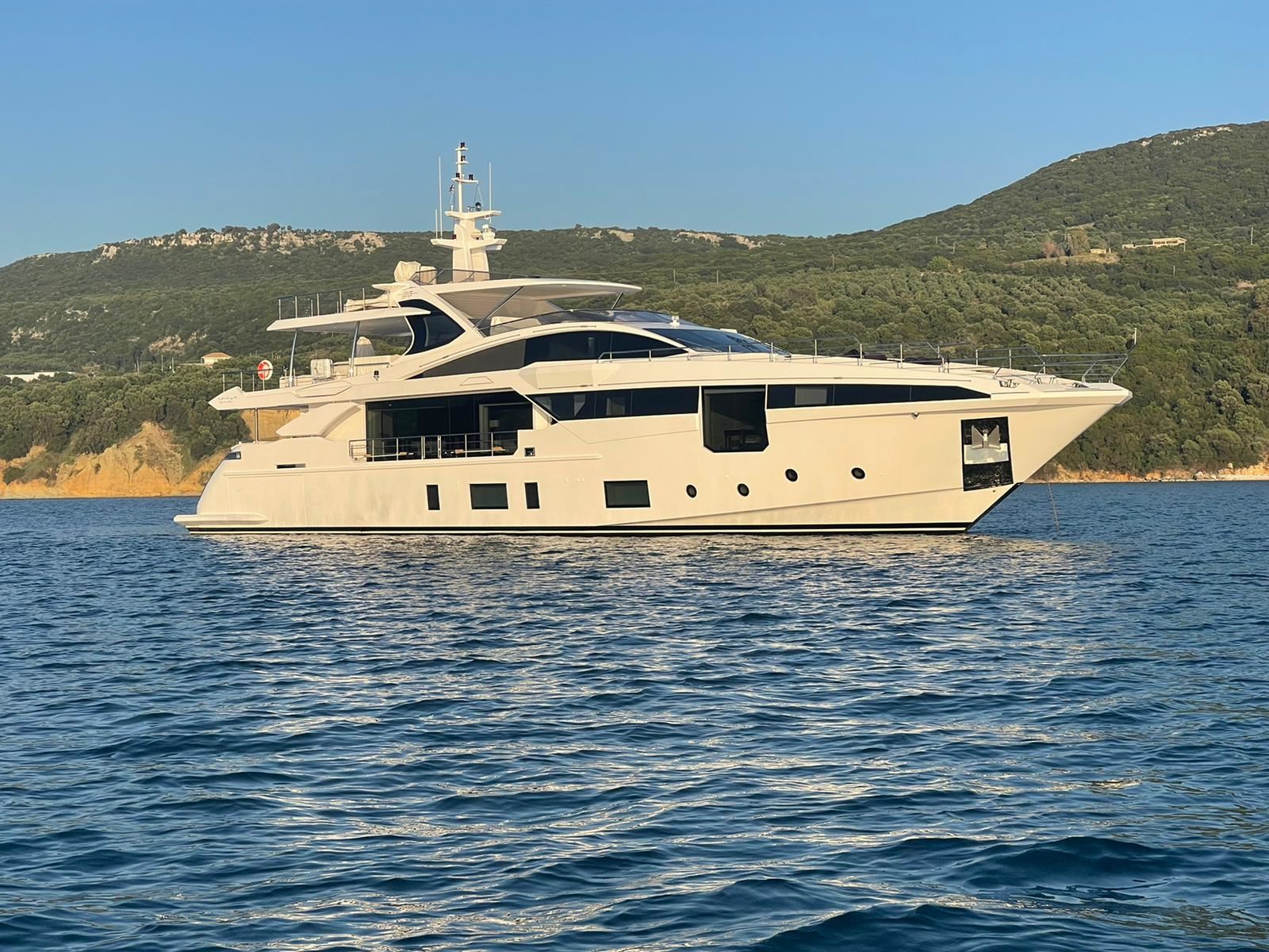 4fca2fb0-3b17-40ce-833f-50ae6ec1ab0a