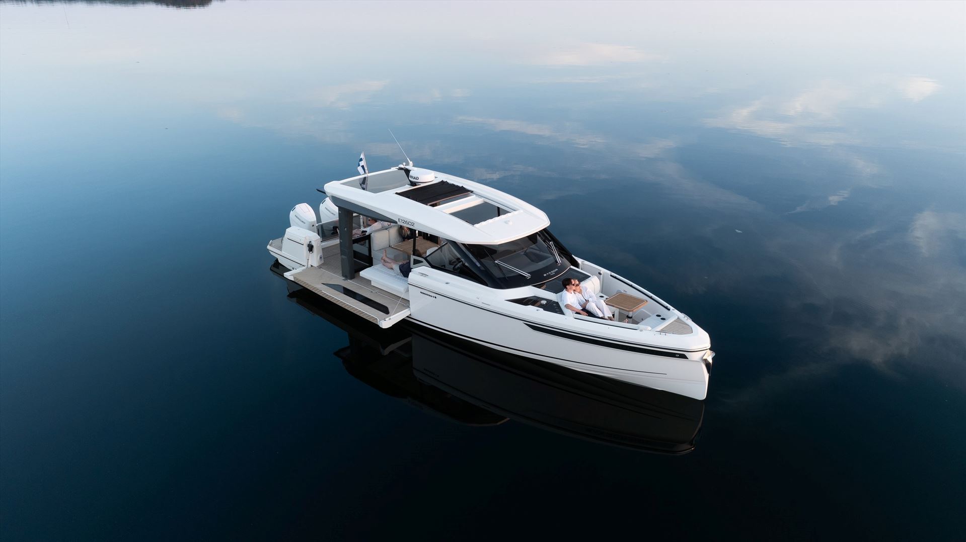 sx400gto-exterior-2024-0079_web